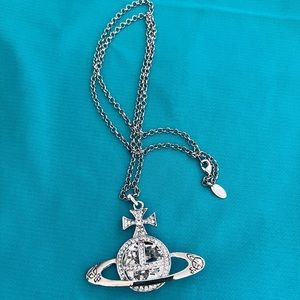 Vivienne Westwood necklace big size